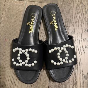 Black Sandals with Pearl Accents